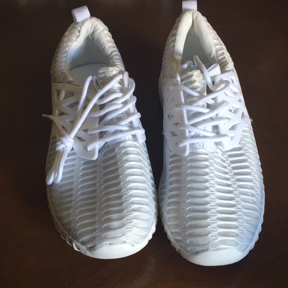 White sports shoes